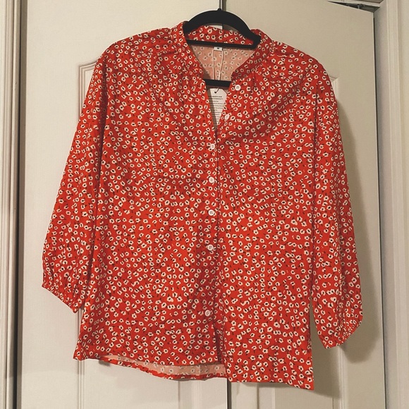 Bundle! Stunning Women’s Tops - Picture 1 of 6